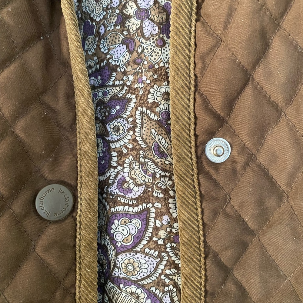 Liz Claiborne Women’s brown quilted jacket